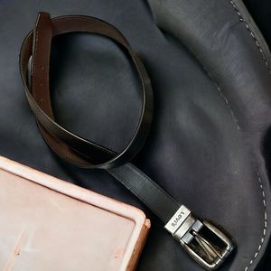 Black Levi’s Bonded Leather Belt Size Large